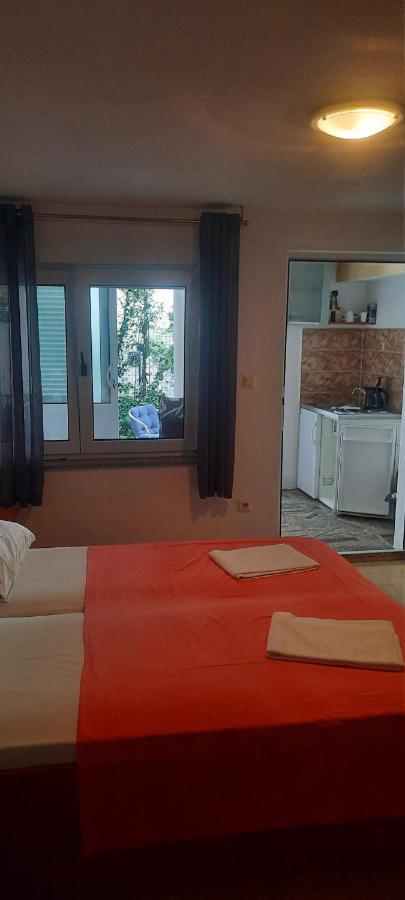 Vila Doris Hotel Baška Voda Habitación foto